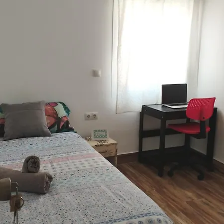 Проживание в семье Malaga Rooms Малага