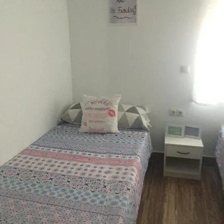 Проживание в семье Malaga Rooms Малага