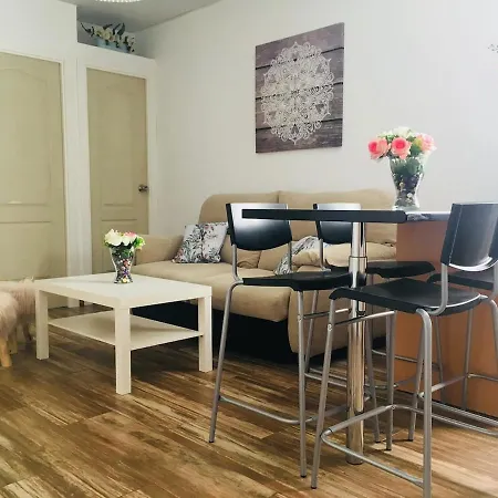 Проживание в семье Malaga Rooms *