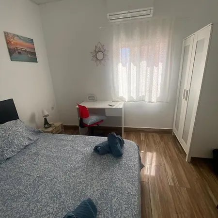 Malaga Rooms *