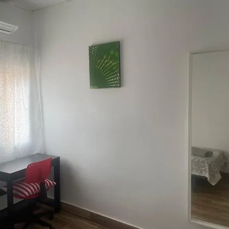 Malaga Rooms Alloggio in famiglia *
